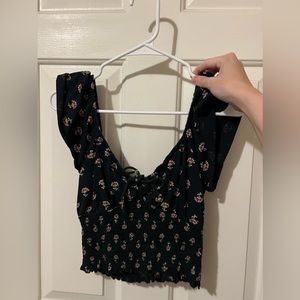 Floral cropped top!